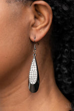 Load image into Gallery viewer, Prismatically Persuasive Black Earring
