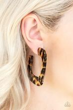 Load image into Gallery viewer, Cheetah Incognita Brown Hoop Earring
