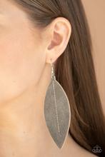 Load image into Gallery viewer, Naturally Beautiful Silver Earring
