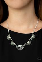 Fanned Out Fashion Silver Necklace