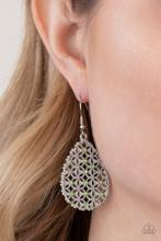 Load image into Gallery viewer, Glorious Gardens Green Earring
