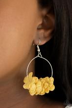 Flirty Florets Yellow Earrings