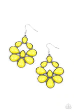 In Crowd Couture Yellow Earring