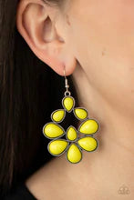 Load image into Gallery viewer, In Crowd Couture Yellow Earring
