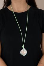 Load image into Gallery viewer, Face The ARTIFACTS Green Necklace
