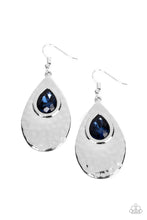 Load image into Gallery viewer, Tranquil Trove Blue Earring

