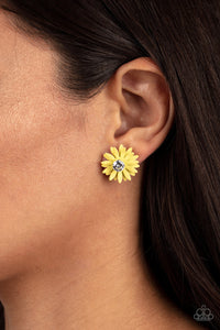 Sunshiny DAISY-y Yellow Post Earring