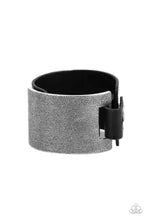 Load image into Gallery viewer, Studded Synchronism Black Urban Bracelet
