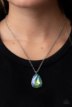 Load image into Gallery viewer, Illustrious Icon Green Necklace
