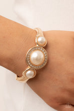 Load image into Gallery viewer, Debutante Daydream Gold Bracelet
