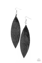 Load image into Gallery viewer, Feather Fantasy Black Earring
