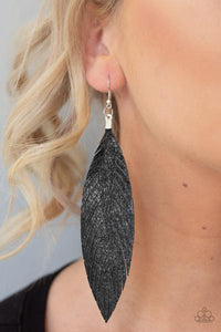 Feather Fantasy Black Earring